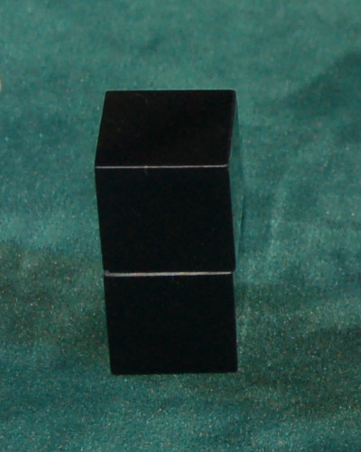 cube noir