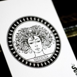 Medusa playing cards - Le jeu aux 7 marquages