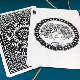 Medusa playing cards - Le jeu aux 7 marquages